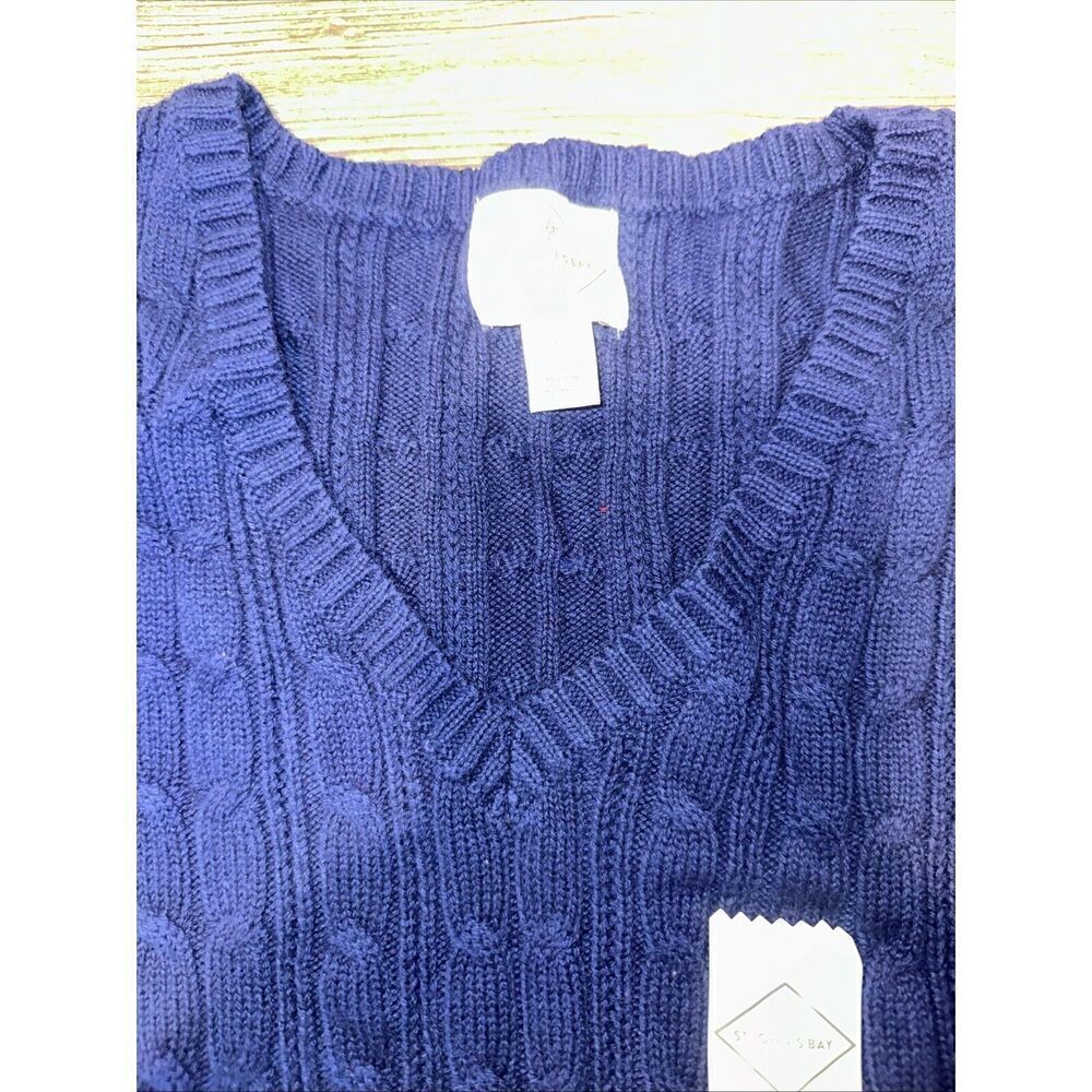 St Johns Bay Women Sweater Navy Cable Knit Long Sleeve V Neck NWT. 10 - Picture 4 of 8